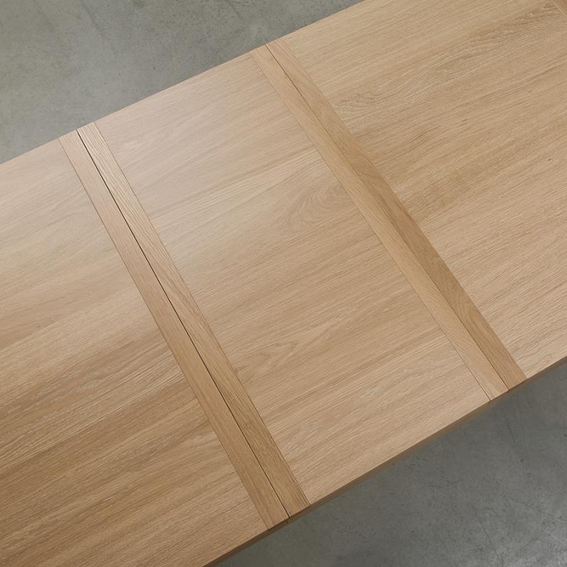 Valais Oak 1.85-2.35 Extending Dining Table